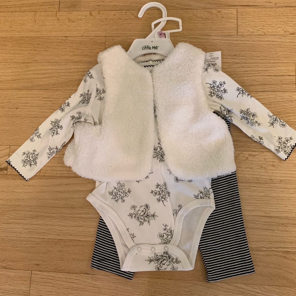 Little Me black and white outfit. NWT!